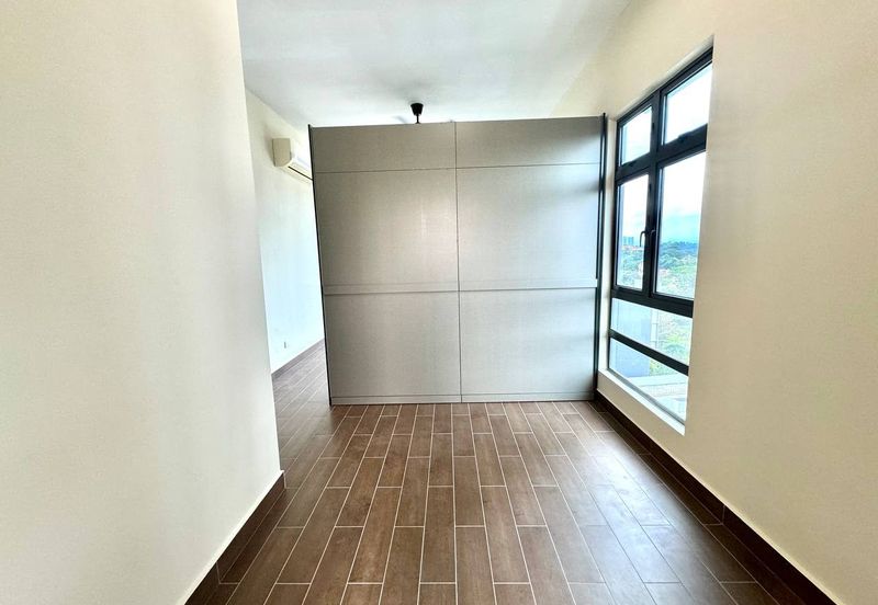 Aura Residence @ Precint 8