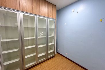 Fully Renovated USJ 2 Subang Jaya