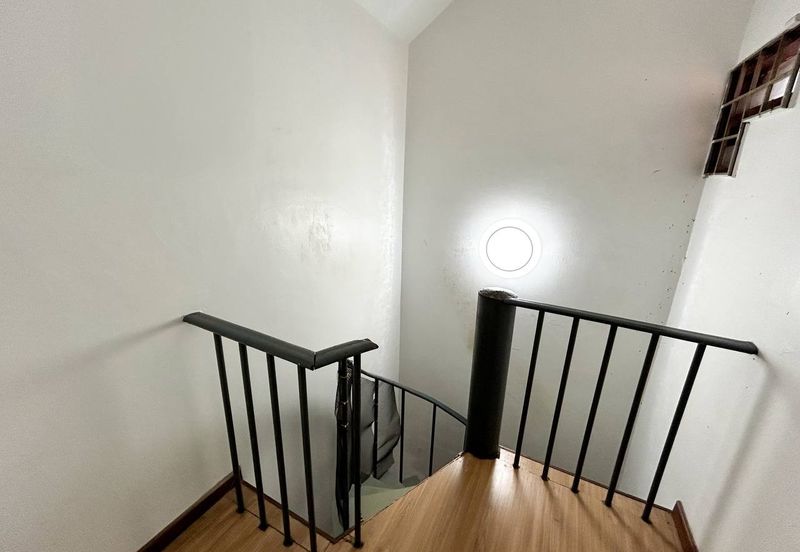 Fully Renovated USJ 2 Subang Jaya