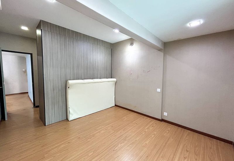 Fully Renovated USJ 2 Subang Jaya