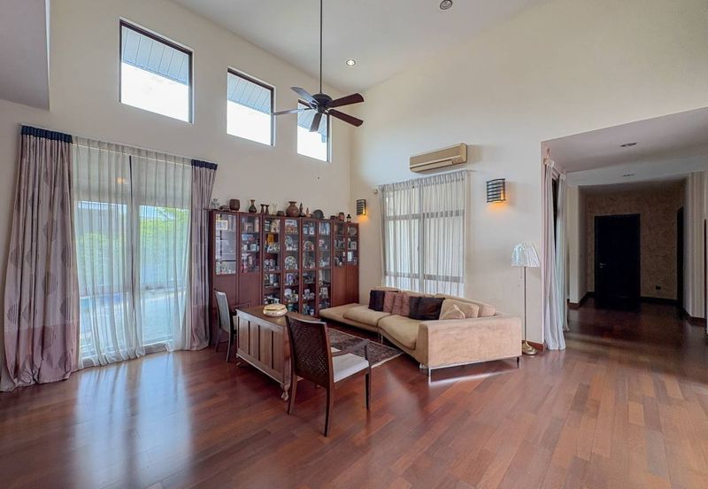 Gated & Guarded Bungalow D' Puncak Bukit Jelutong