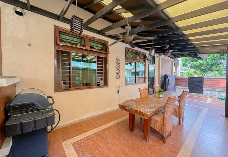 Gated & Guarded Bungalow D' Puncak Bukit Jelutong