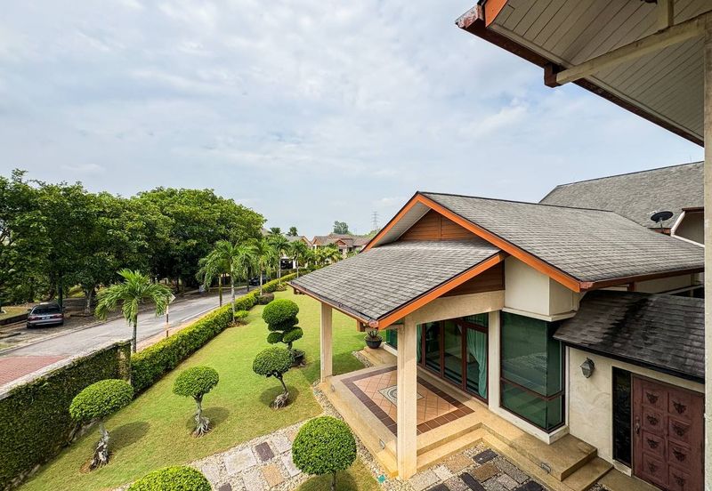 Gated & Guarded Bungalow D' Puncak Bukit Jelutong