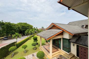 Gated & Guarded Bungalow D' Puncak Bukit Jelutong