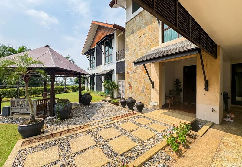 Gated & Guarded Bungalow D' Puncak Bukit Jelutong