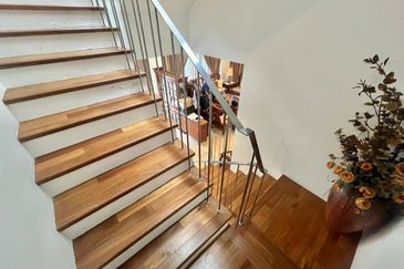 Gated & Guarded 4 Storey Corner Lot Link Bungalow KH Vila Sri Hartamas KL