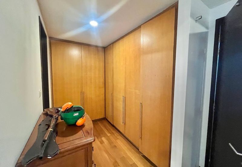 Gated & Guarded 4 Storey Corner Lot Link Bungalow KH Vila Sri Hartamas KL