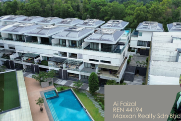 Gated & Guarded 4 Storey Corner Lot Link Bungalow KH Vila Sri Hartamas KL