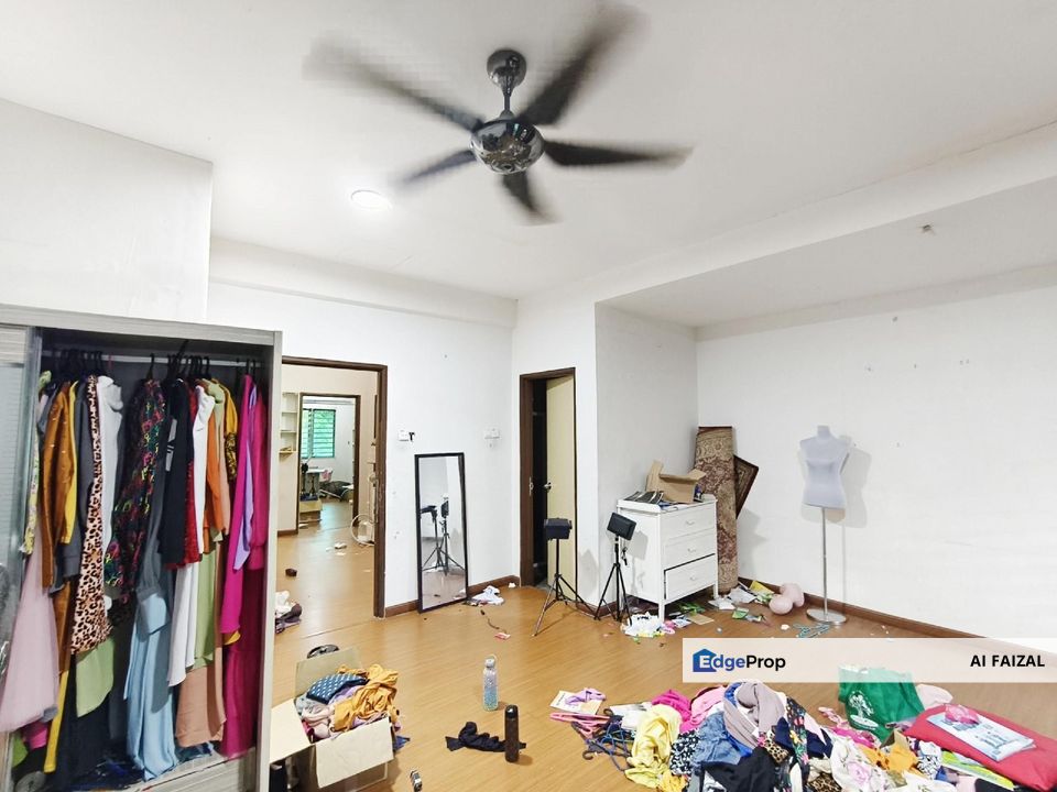 Gated & Guarded Double Storey Alam D'16 Residence Seksyen 16 Shah Alam, Selangor, Shah Alam