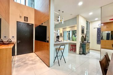 Symphony Hills Schumann