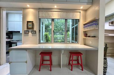 Symphony Hills Schumann