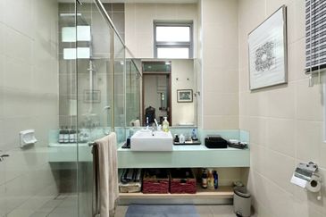 Symphony Hills Schumann