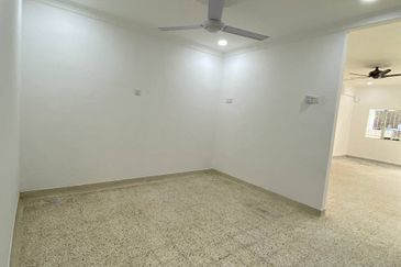 Renovated Single Storey Terrace Seksyen 14 Petalinf Jaya