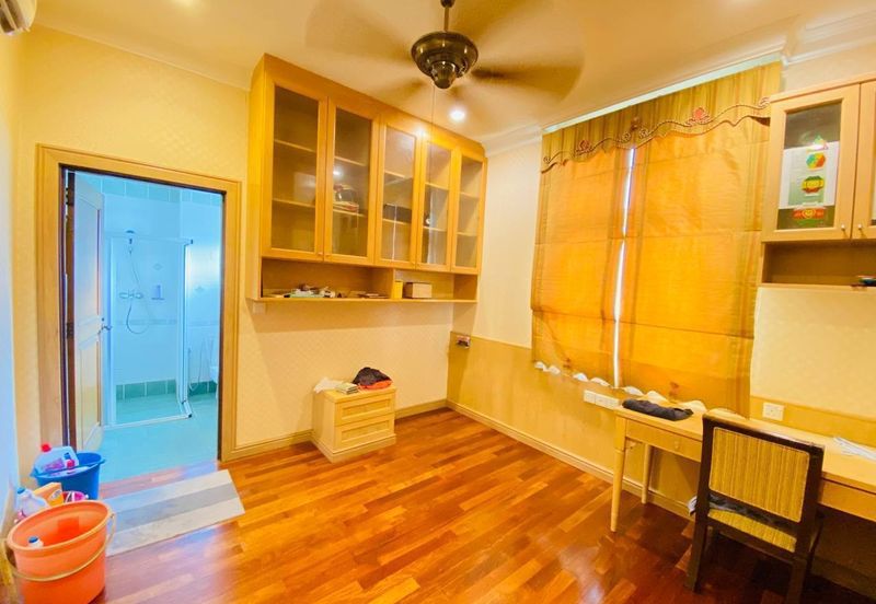 Double Storey Bungalow Perdana Lakeview (East) Cyberjaya 