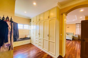 Double Storey Bungalow Perdana Lakeview (East) Cyberjaya 