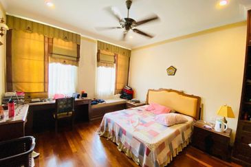 Double Storey Bungalow Perdana Lakeview (East) Cyberjaya 