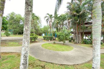Double Storey Bungalow Perdana Lakeview (East) Cyberjaya 