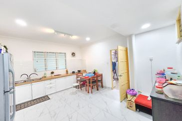 2 STOREY TERRACE HOUSE TAMAN BUNGA NEGARA SEKSYEN 27, SHAH ALAM