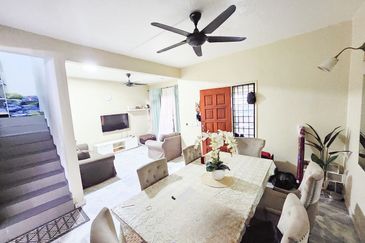 2 STOREY TERRACE HOUSE TAMAN BUNGA NEGARA SEKSYEN 27, SHAH ALAM