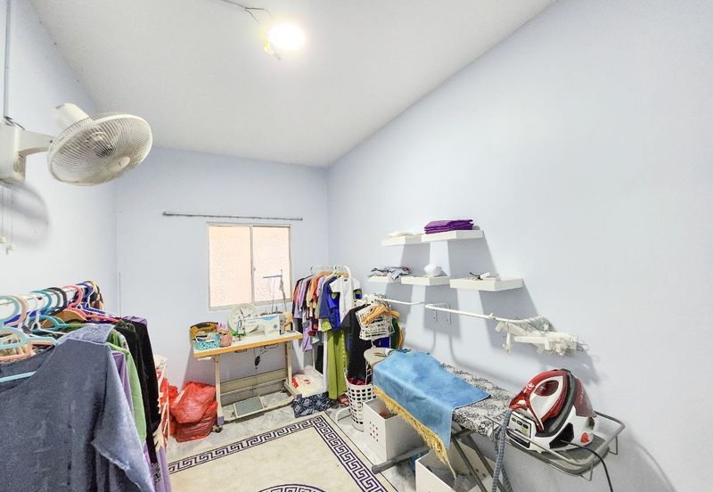 2 STOREY TERRACE HOUSE TAMAN BUNGA NEGARA SEKSYEN 27, SHAH ALAM