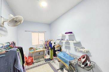 2 STOREY TERRACE HOUSE TAMAN BUNGA NEGARA SEKSYEN 27, SHAH ALAM