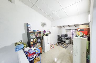 2 STOREY TERRACE HOUSE TAMAN BUNGA NEGARA SEKSYEN 27, SHAH ALAM