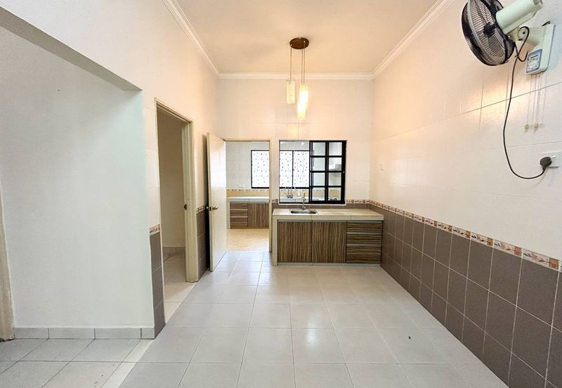 Primaya Bandar Tun Hussein Onn