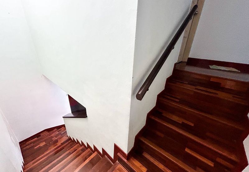 Facing Open Double Storey Semi-D Suakasih Bandar Tun Hussein Onn