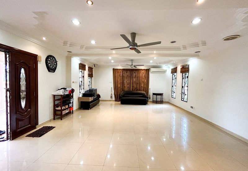 Facing Open Double Storey Semi-D Suakasih Bandar Tun Hussein Onn