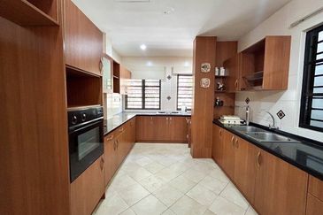 Primaya Bandar Tun Hussein Onn