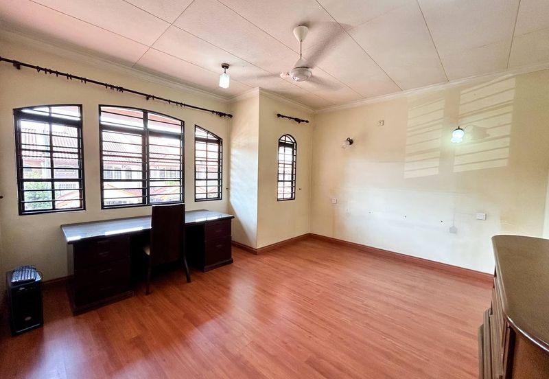 Primaya Bandar Tun Hussein Onn