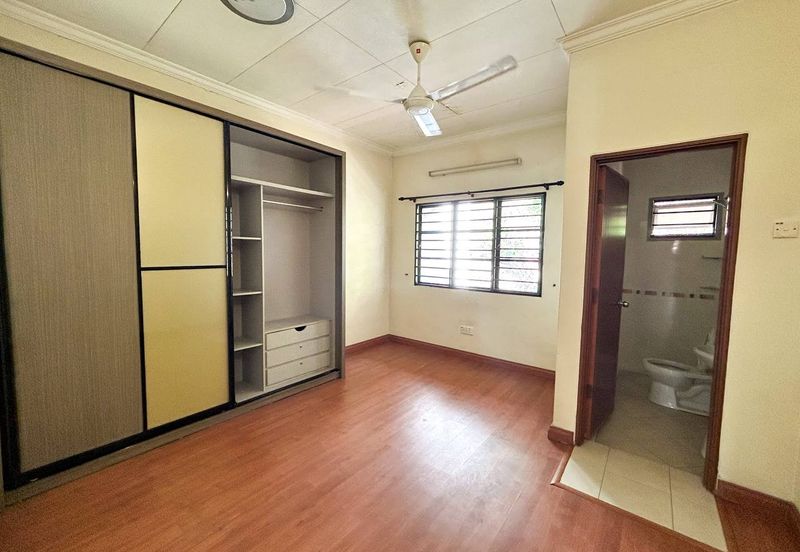 Primaya Bandar Tun Hussein Onn