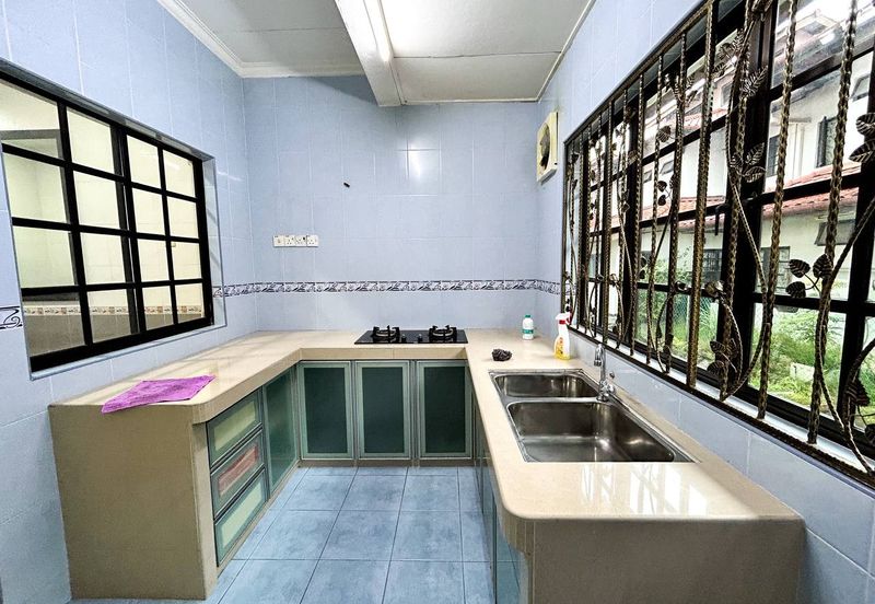 Primaya Bandar Tun Hussein Onn