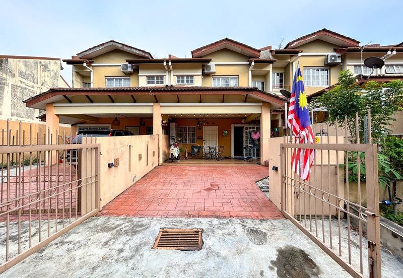 Double Storey Terrace Suakasih Bandar Tun Hussein 
