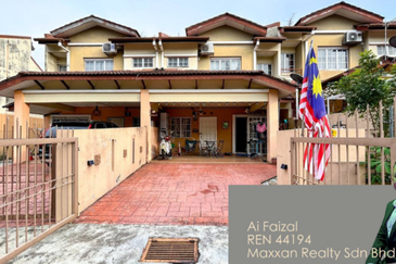 Double Storey Terrace Suakasih Bandar Tun Hussein 