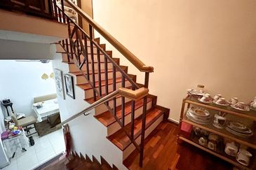 Double Storey Terrace Suakasih Bandar Tun Hussein 