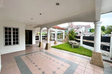 1.5 Storey Terrace Corner Lot@ Suasana Bandar Tun Hussein Onn