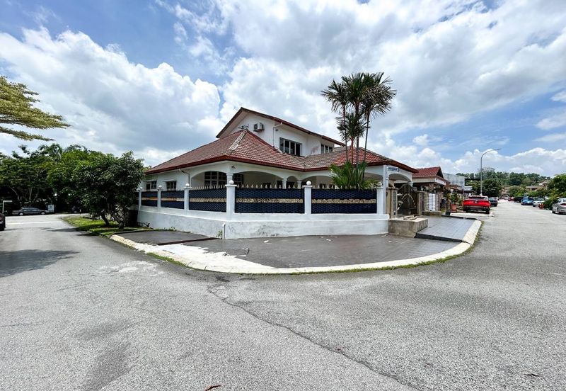 1.5 Storey Terrace Corner Lot@ Suasana Bandar Tun Hussein Onn