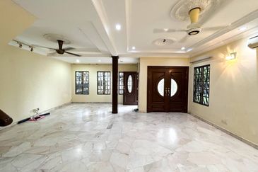 1.5 Storey Terrace Corner Lot@ Suasana Bandar Tun Hussein Onn