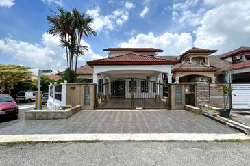 1.5 Storey Terrace Corner Lot@ Suasana Bandar Tun Hussein Onn