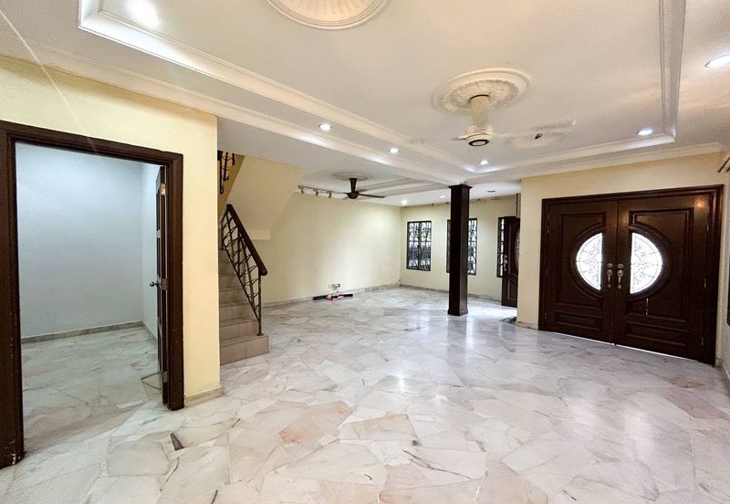 1.5 Storey Terrace Corner Lot@ Suasana Bandar Tun Hussein Onn