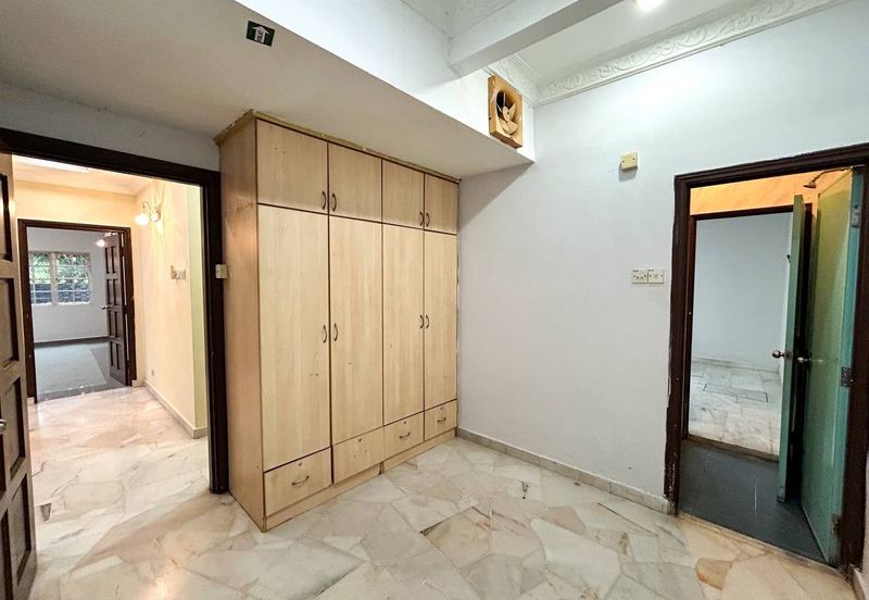 1.5 Storey Terrace Corner Lot@ Suasana Bandar Tun Hussein Onn