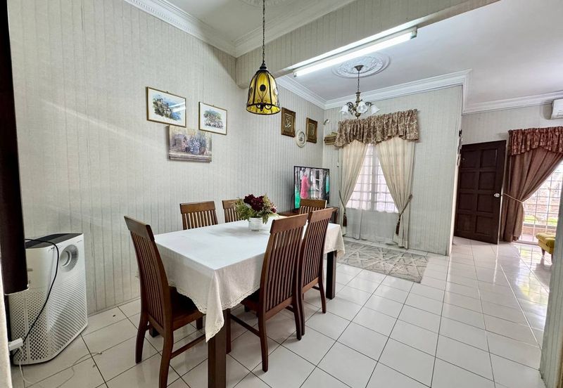 Gated & Guarded Double Storey Terrace @ PUJ 6 Puncak Jalil Selangor