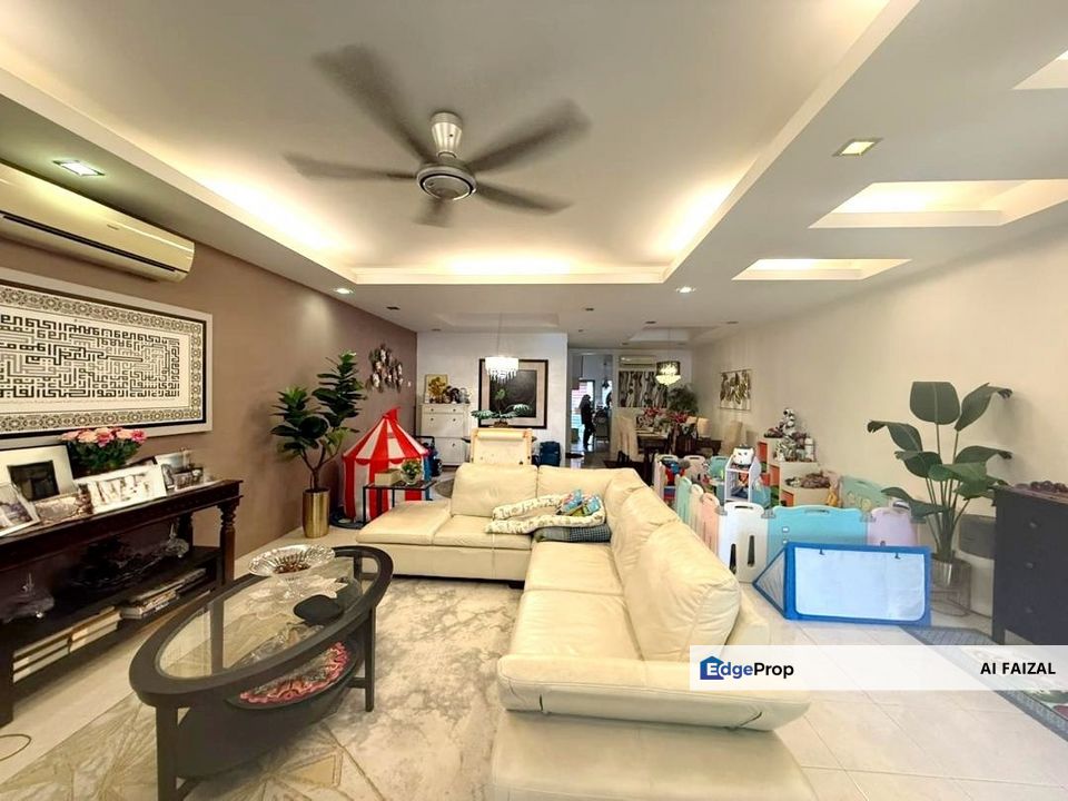 Fully Renovated 2 Storey Terrace @Bandar Nusaputra Presint 1, Puchong, Selangor, Puchong South