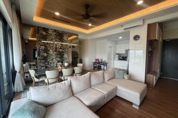 Partial Furnished Corner Unit Astoria Ampang, Jalan Ampang, Kuala Lumpur