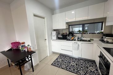 Partial Furnished Corner Unit Astoria Ampang, Jalan Ampang, Kuala Lumpur