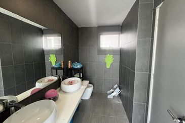 Partial Furnished Corner Unit Astoria Ampang, Jalan Ampang, Kuala Lumpur