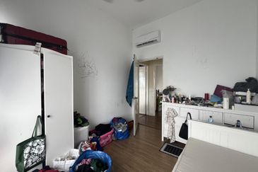 Partial Furnished Corner Unit Astoria Ampang, Jalan Ampang, Kuala Lumpur