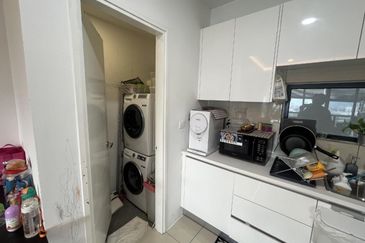 Partial Furnished Corner Unit Astoria Ampang, Jalan Ampang, Kuala Lumpur