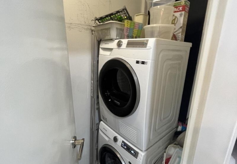 Partial Furnished Corner Unit Astoria Ampang, Jalan Ampang, Kuala Lumpur